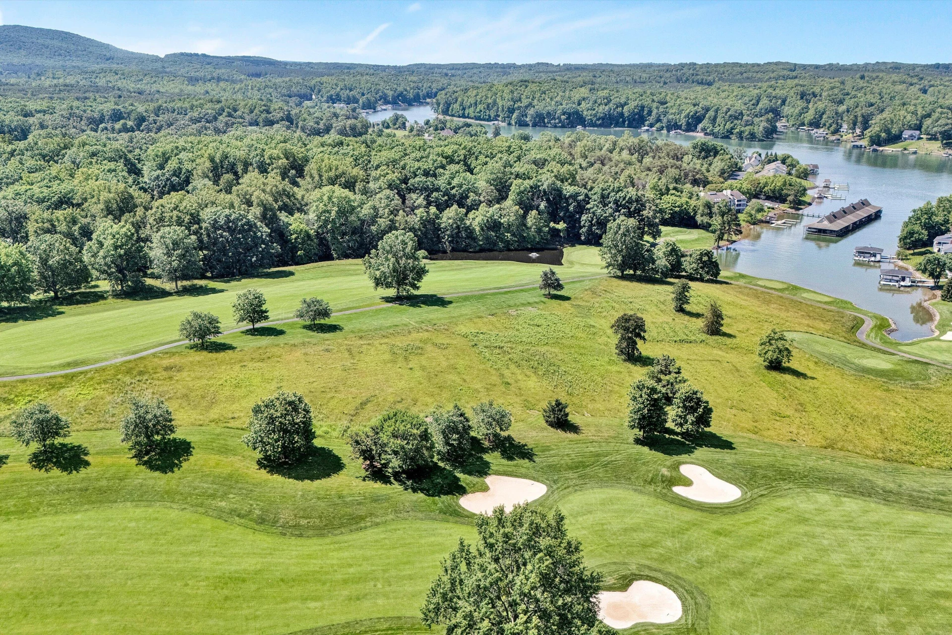 127 Village Green DR - Photo 35