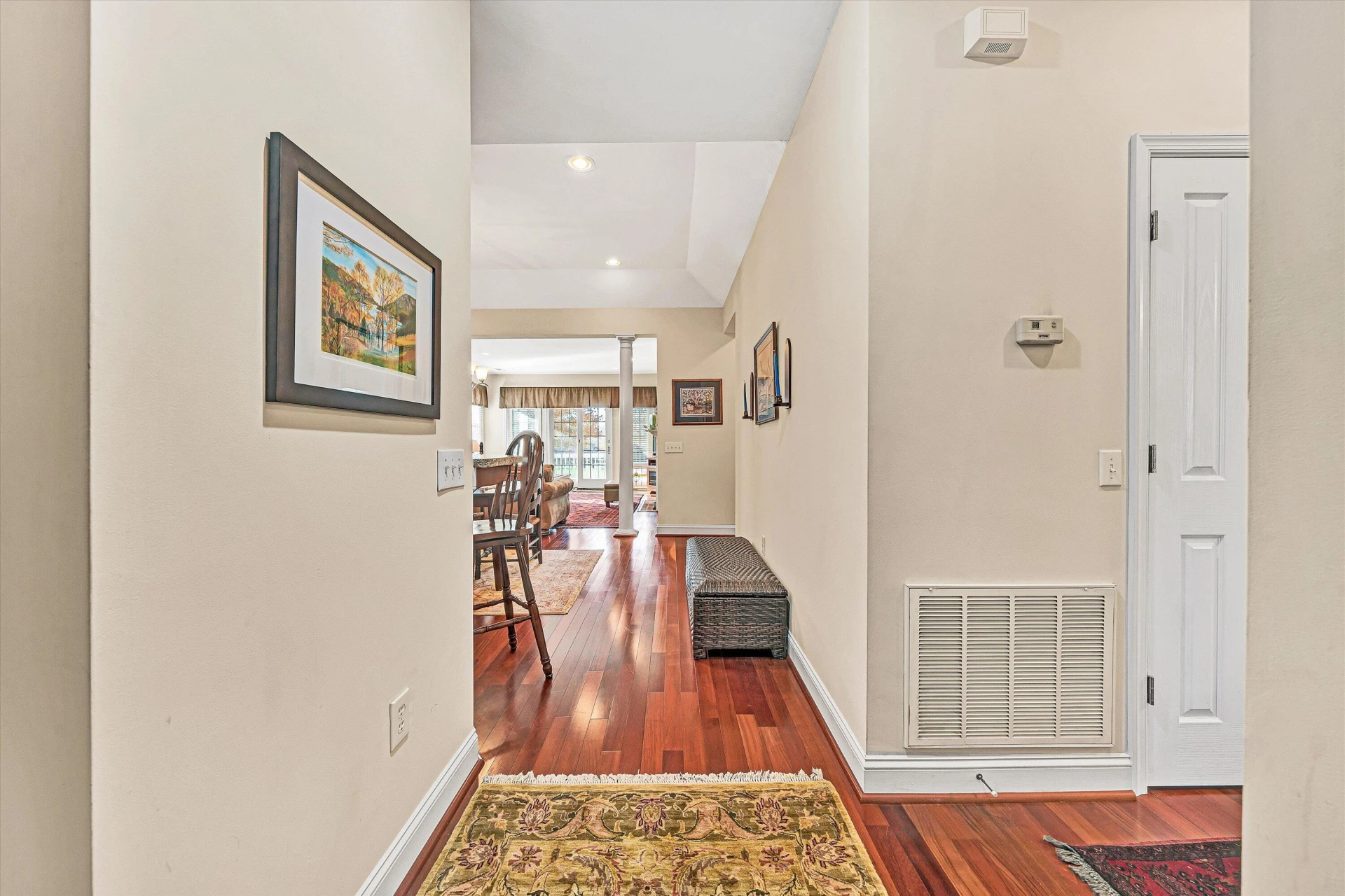 127 Village Green DR - Photo 6