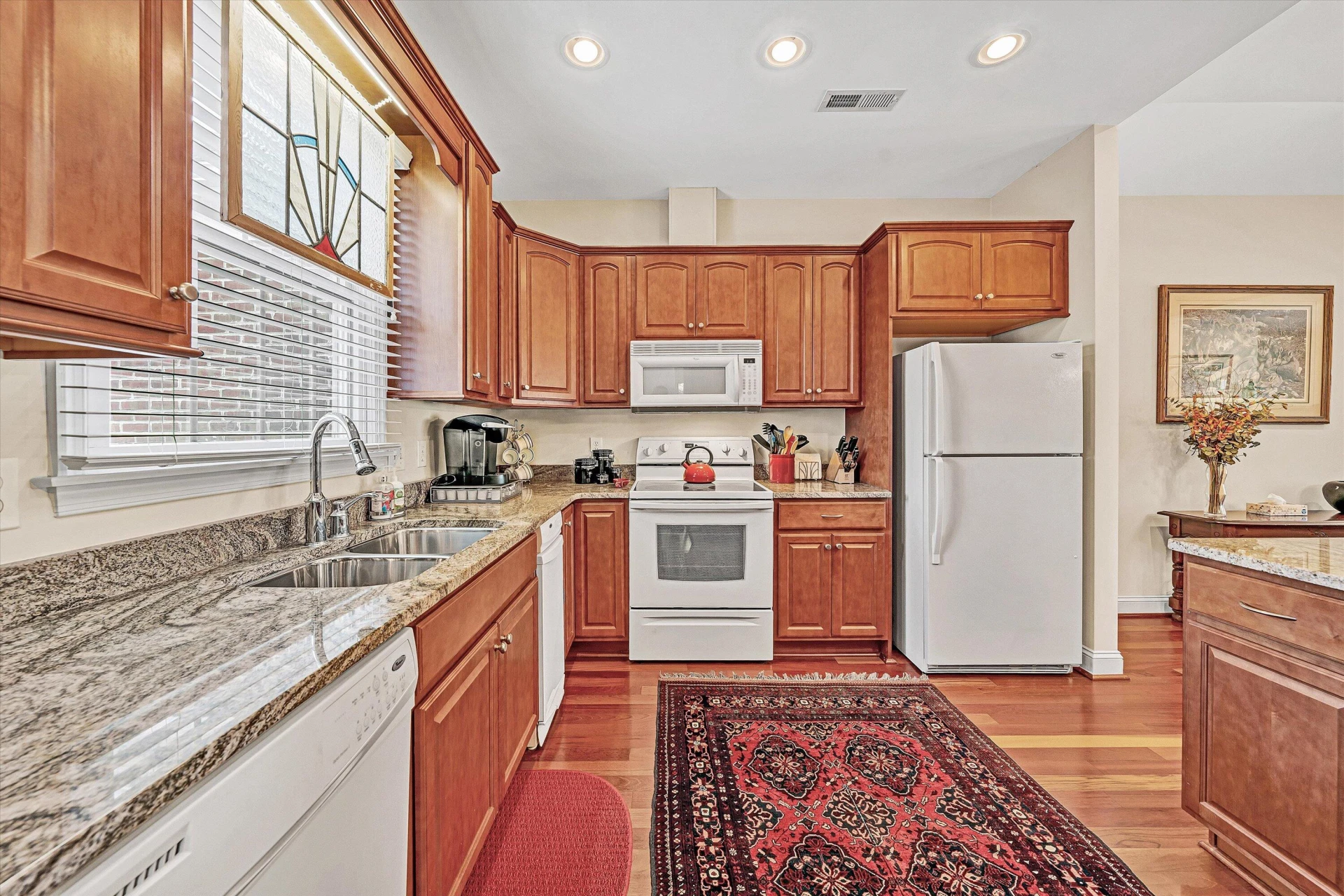 127 Village Green DR - Photo 7