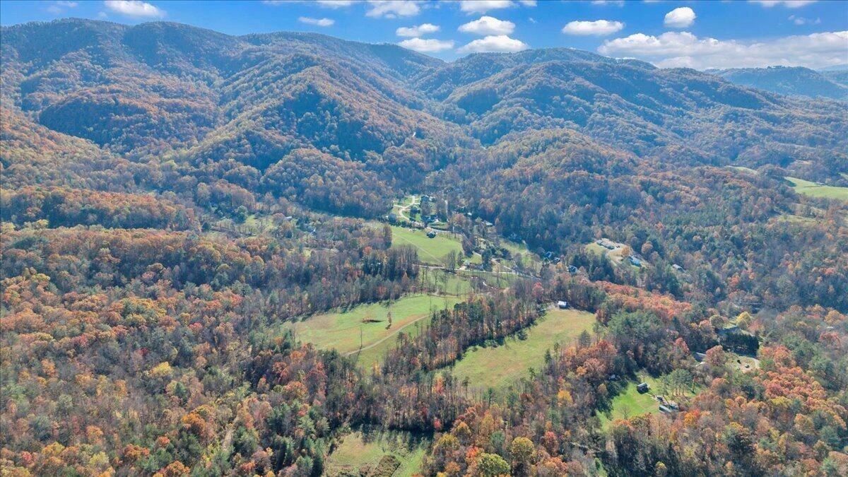 6742 Dawnwood & 0 Poage Valley RD - Photo 28
