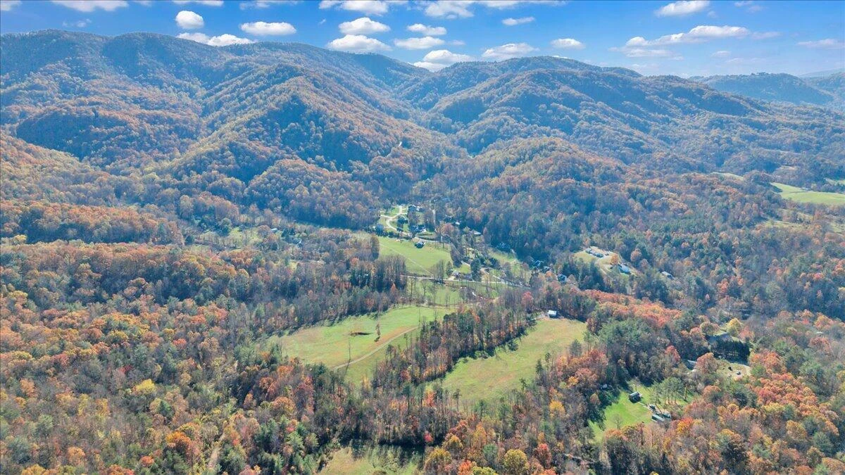 6742 Dawnwood & 0 Poage Valley RD - Photo 29