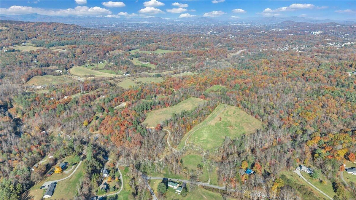 6742 Dawnwood & 0 Poage Valley RD - Photo 39