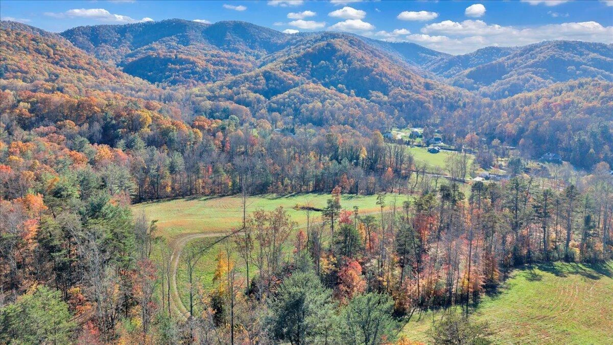 6742 Dawnwood & 0 Poage Valley RD - Photo 53