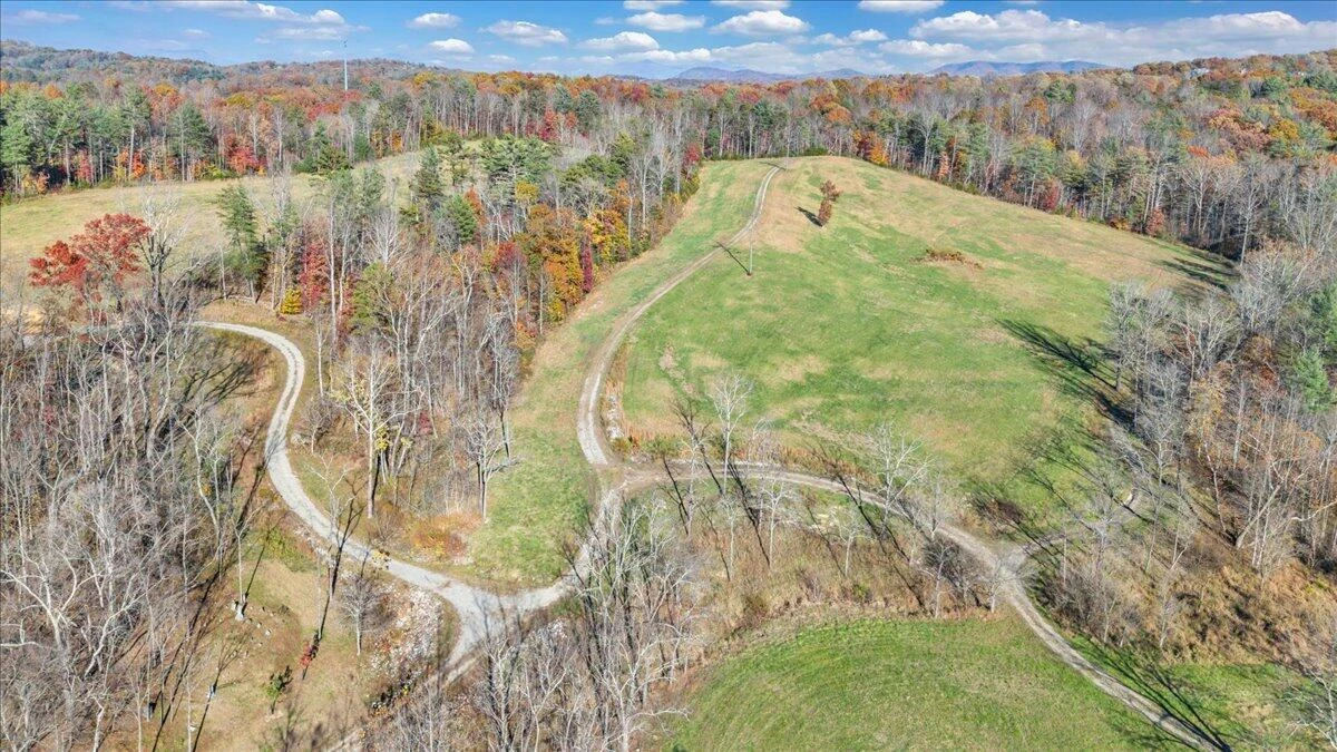 6742 Dawnwood & 0 Poage Valley RD - Photo 59