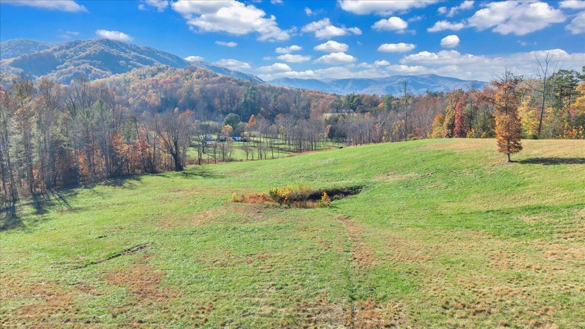 6742 Dawnwood & 0 Poage Valley RD - Photo 65