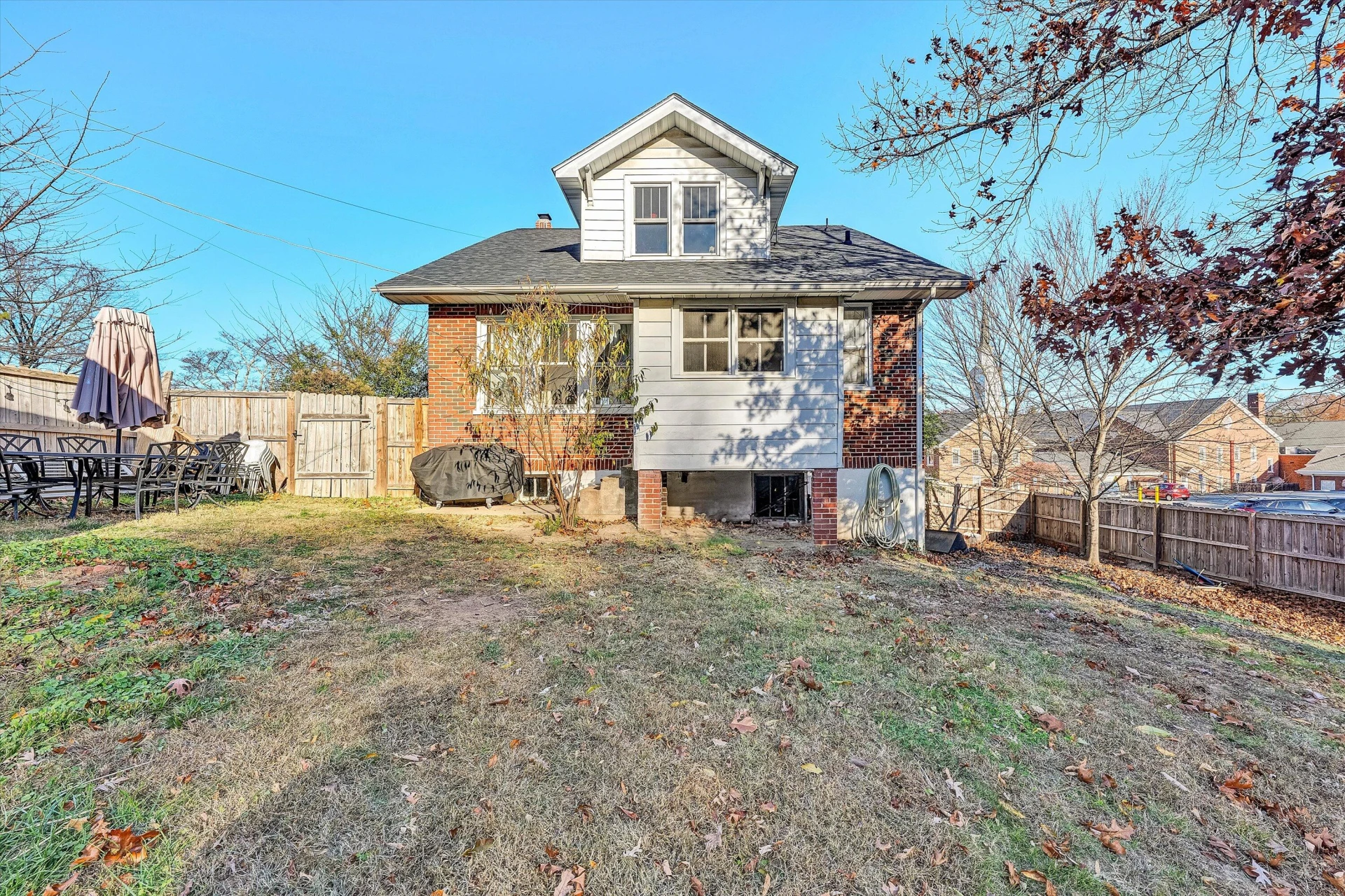 2660 Sweetbrier AVE - Photo 42