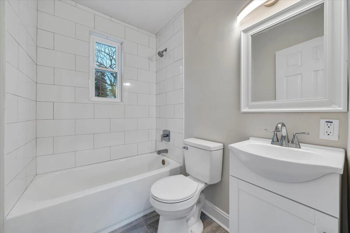 553 Westwood BLVD - Photo 14