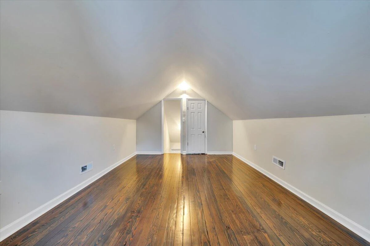 553 Westwood BLVD - Photo 16