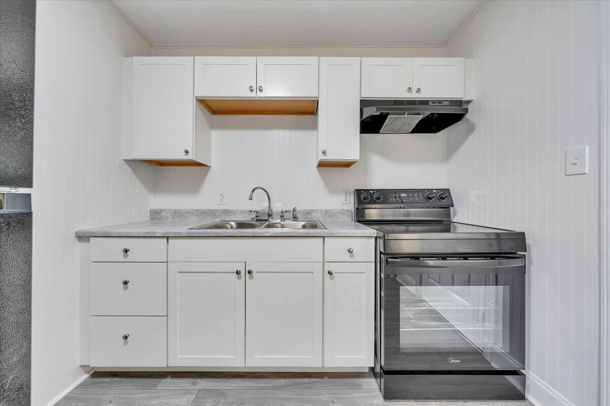 553 Westwood BLVD - Photo 8