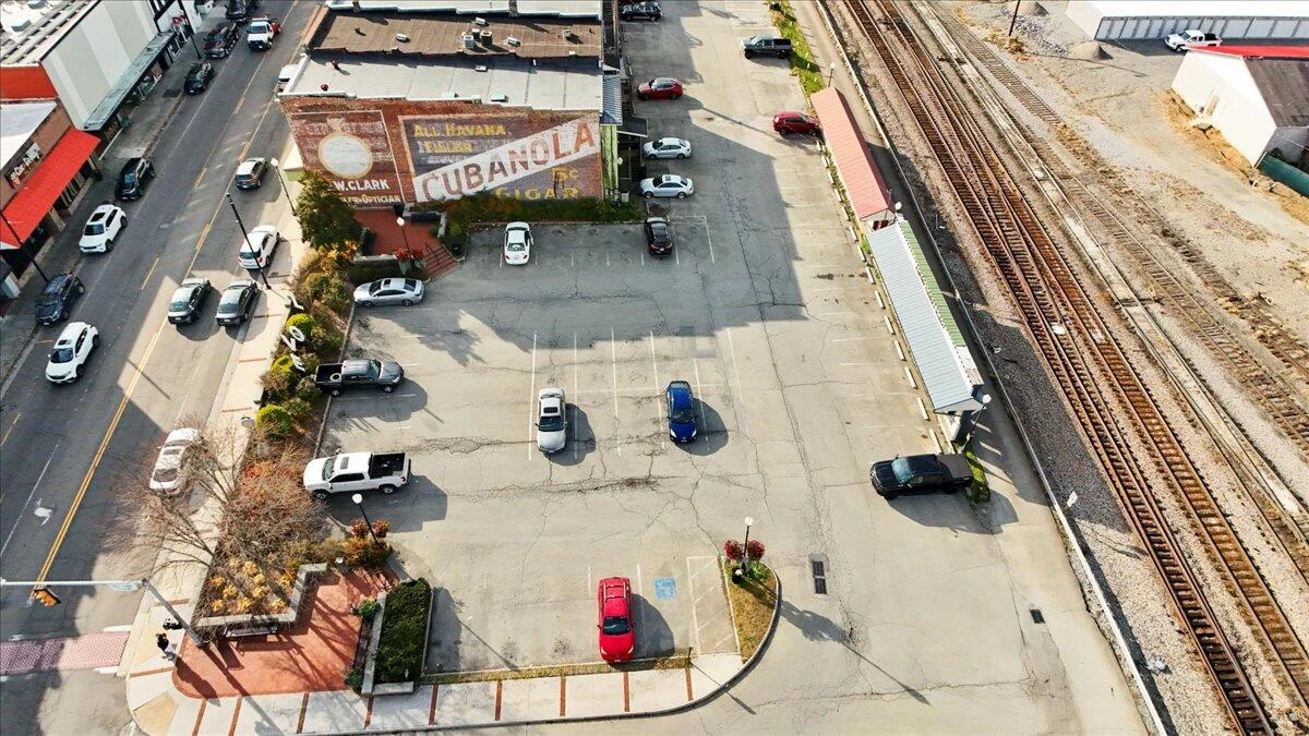 1120 Main ST - Photo 14