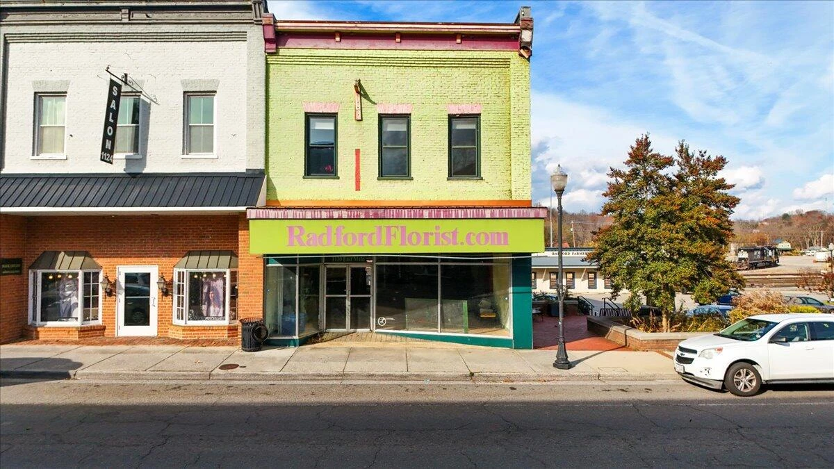 1120 Main ST - Photo 22