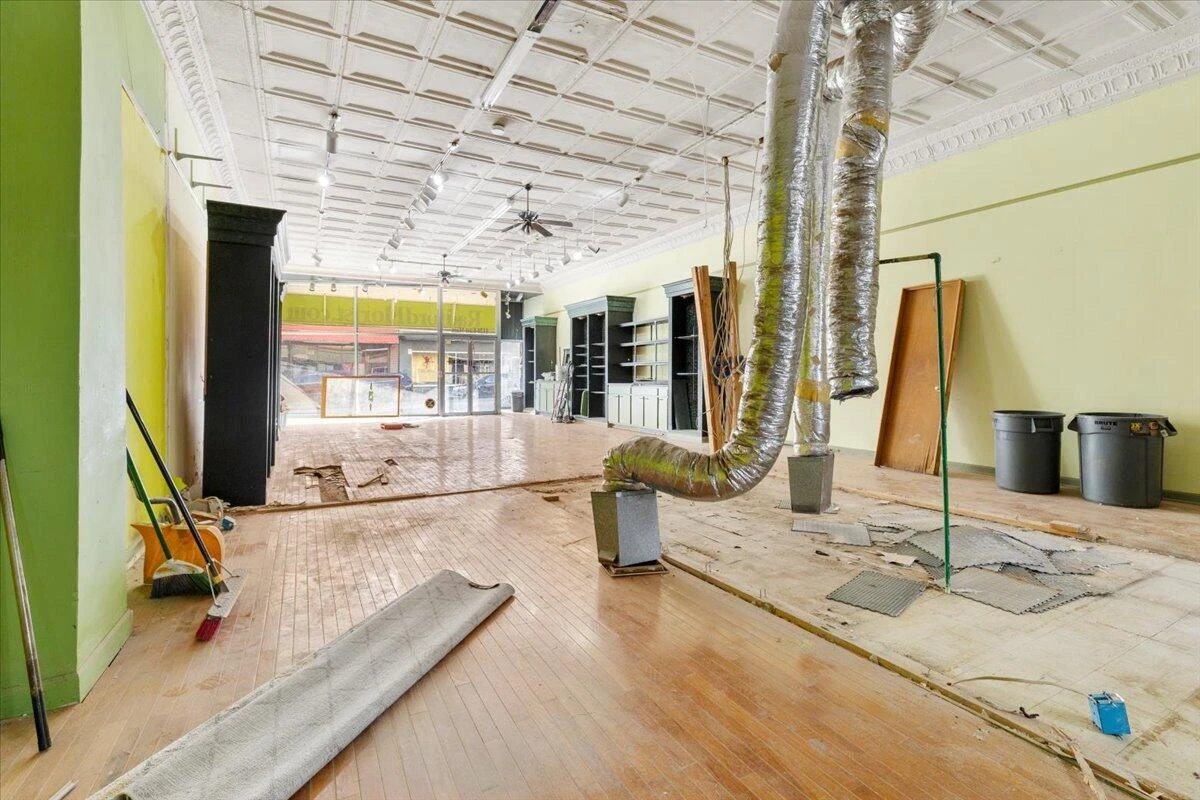 1120 Main ST - Photo 58