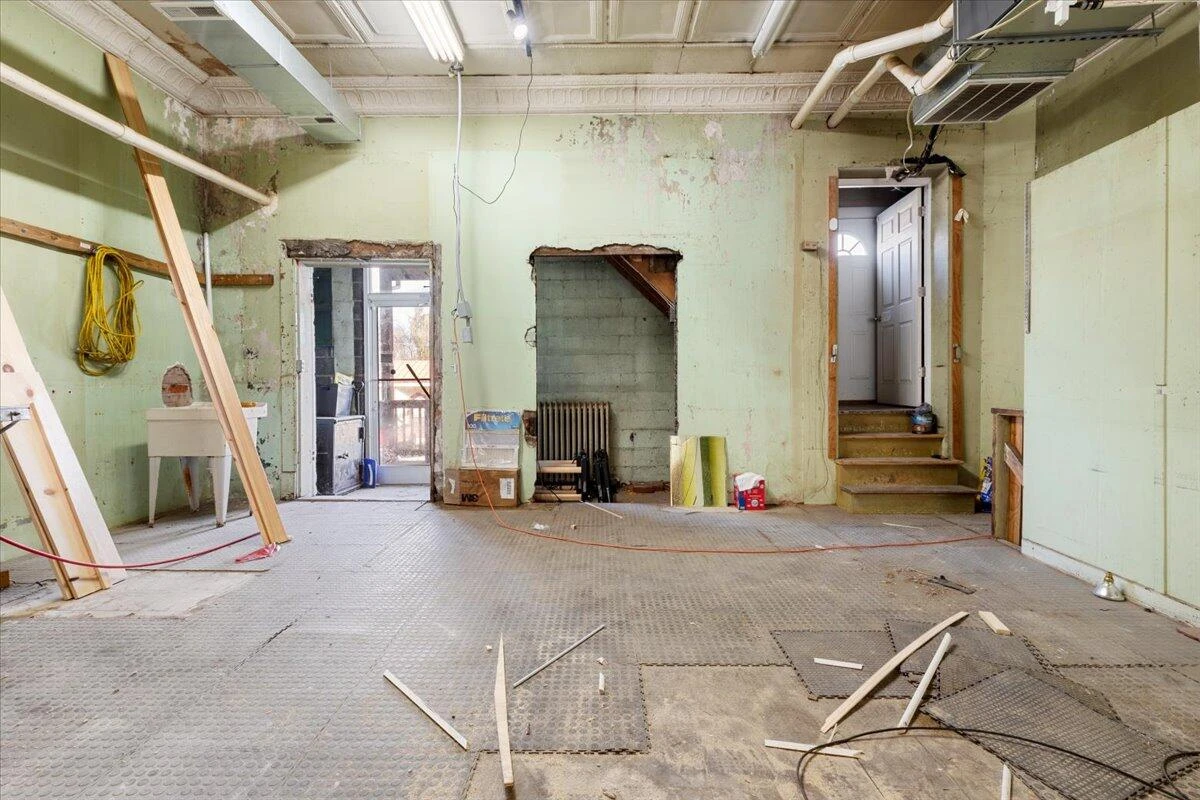 1120 Main ST - Photo 60