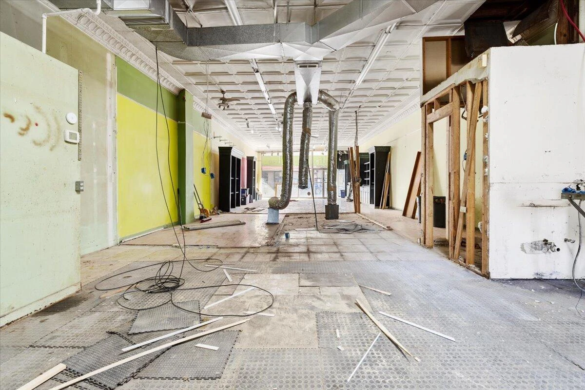 1120 Main ST - Photo 63