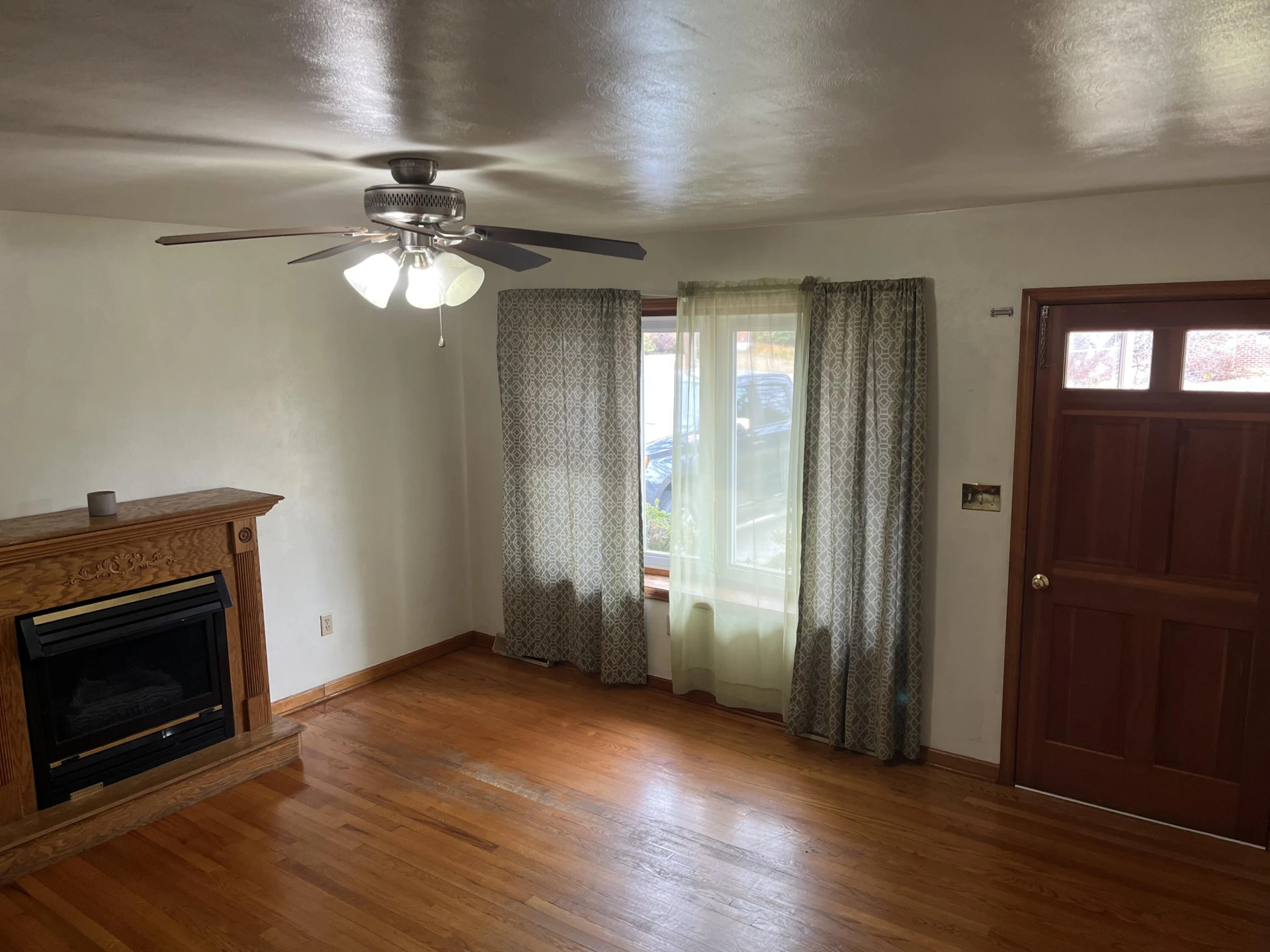 525 Hedgelawn AVE - Photo 7