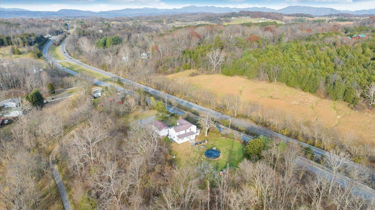 6457 Roanoke RD - Photo 13