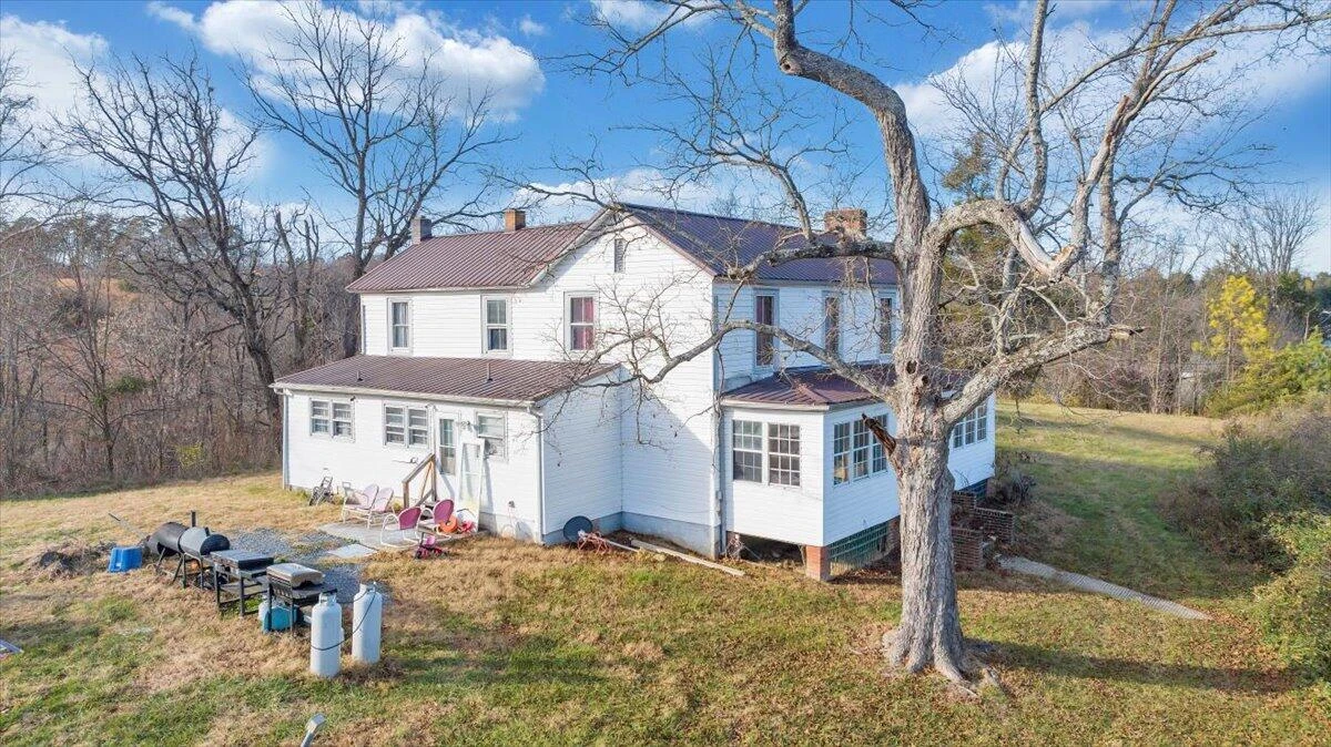 6457 Roanoke RD - Photo 23