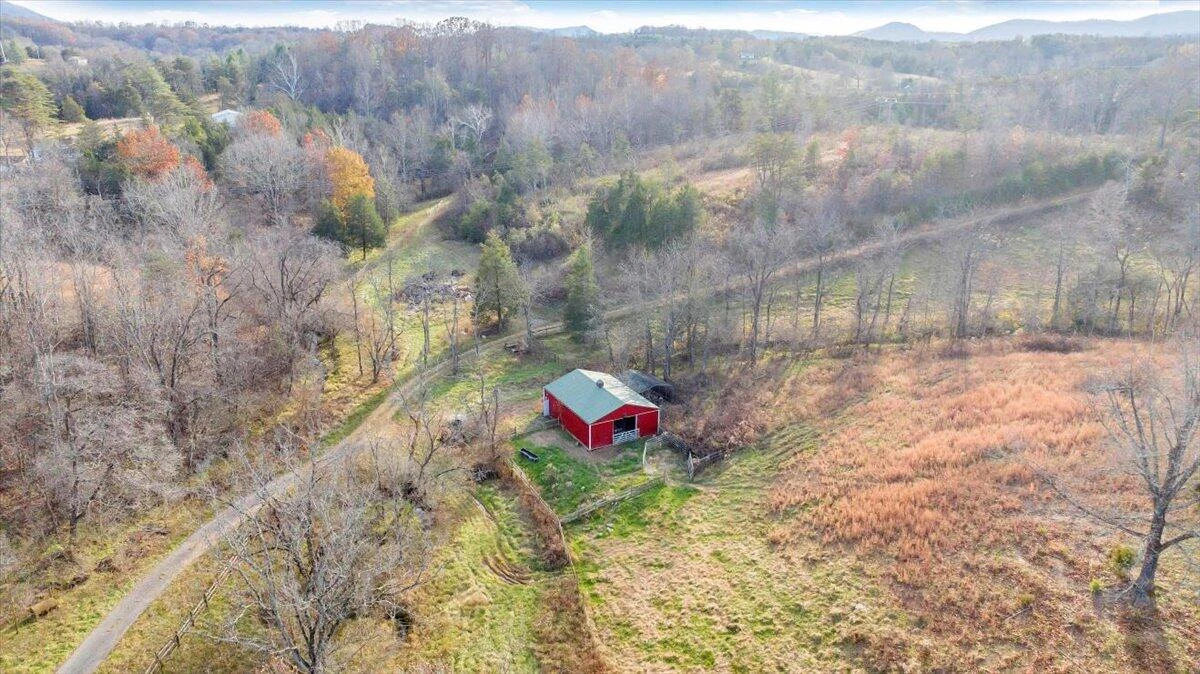 6457 Roanoke RD - Photo 27