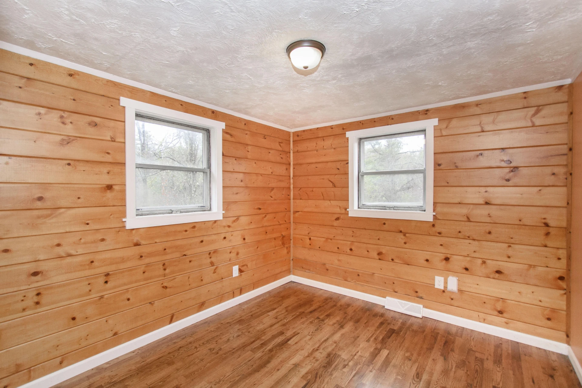 320 Stuart RD - Photo 24