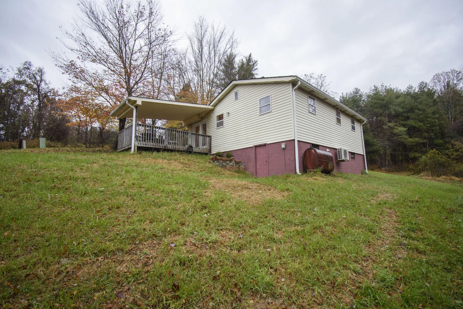 320 Stuart RD - Photo 8