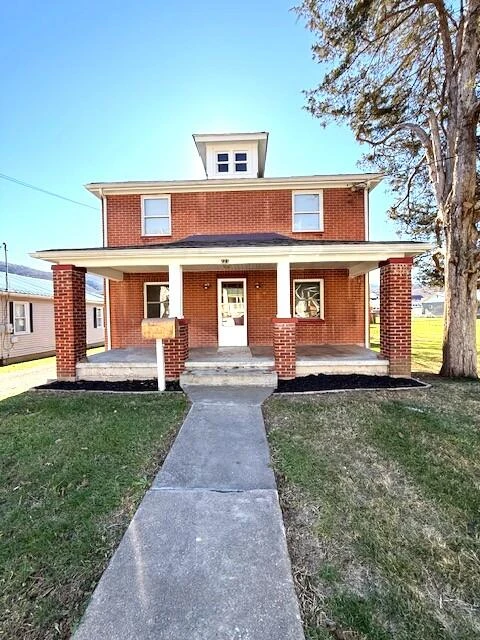 221 Parrish ST