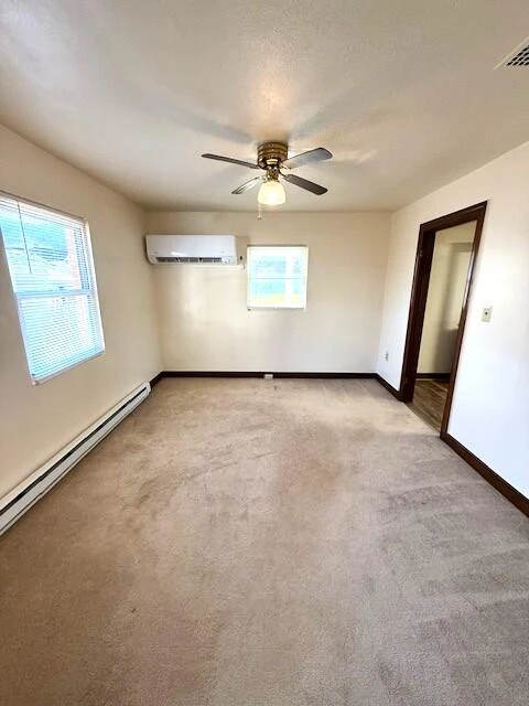 221 Parrish ST - Photo 4