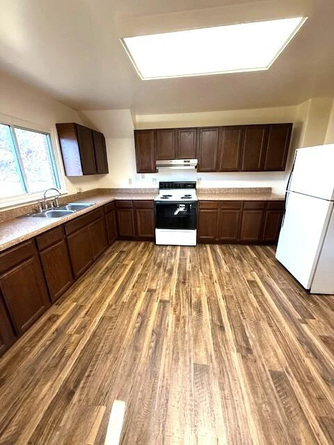221 Parrish ST - Photo 6