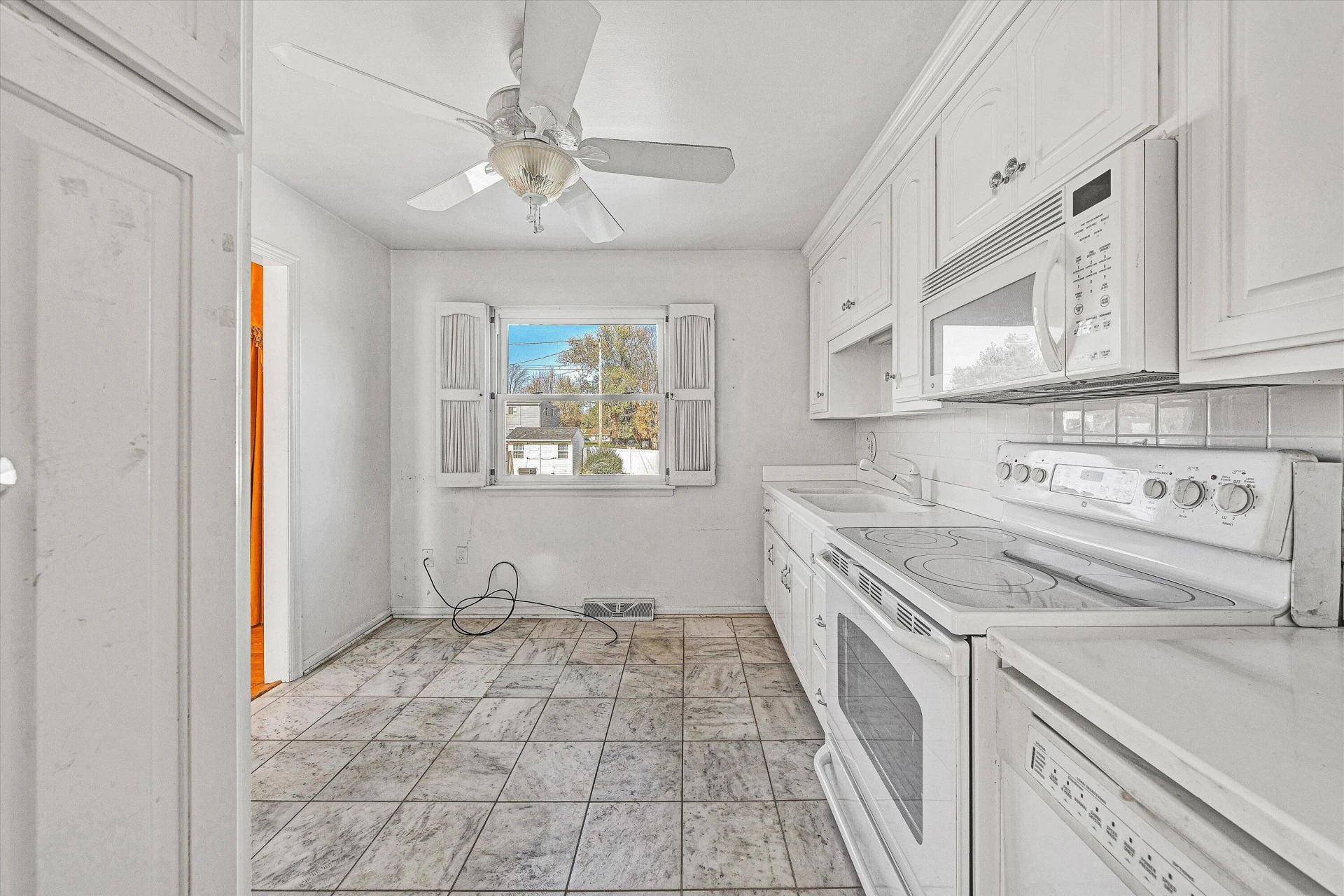 1801 Franwill AVE - Photo 13