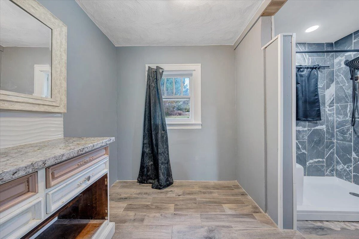 3309 Birchwood AVE - Photo 19