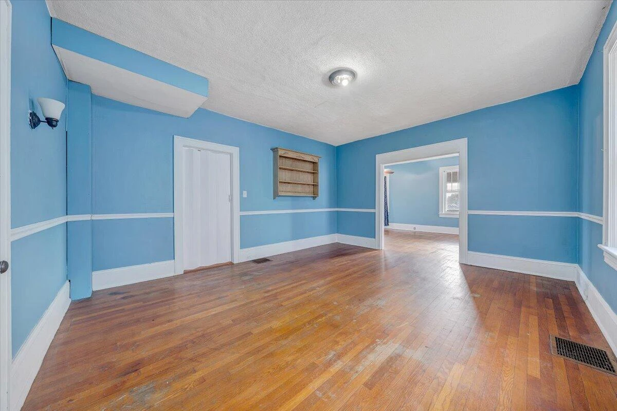 3309 Birchwood AVE - Photo 9