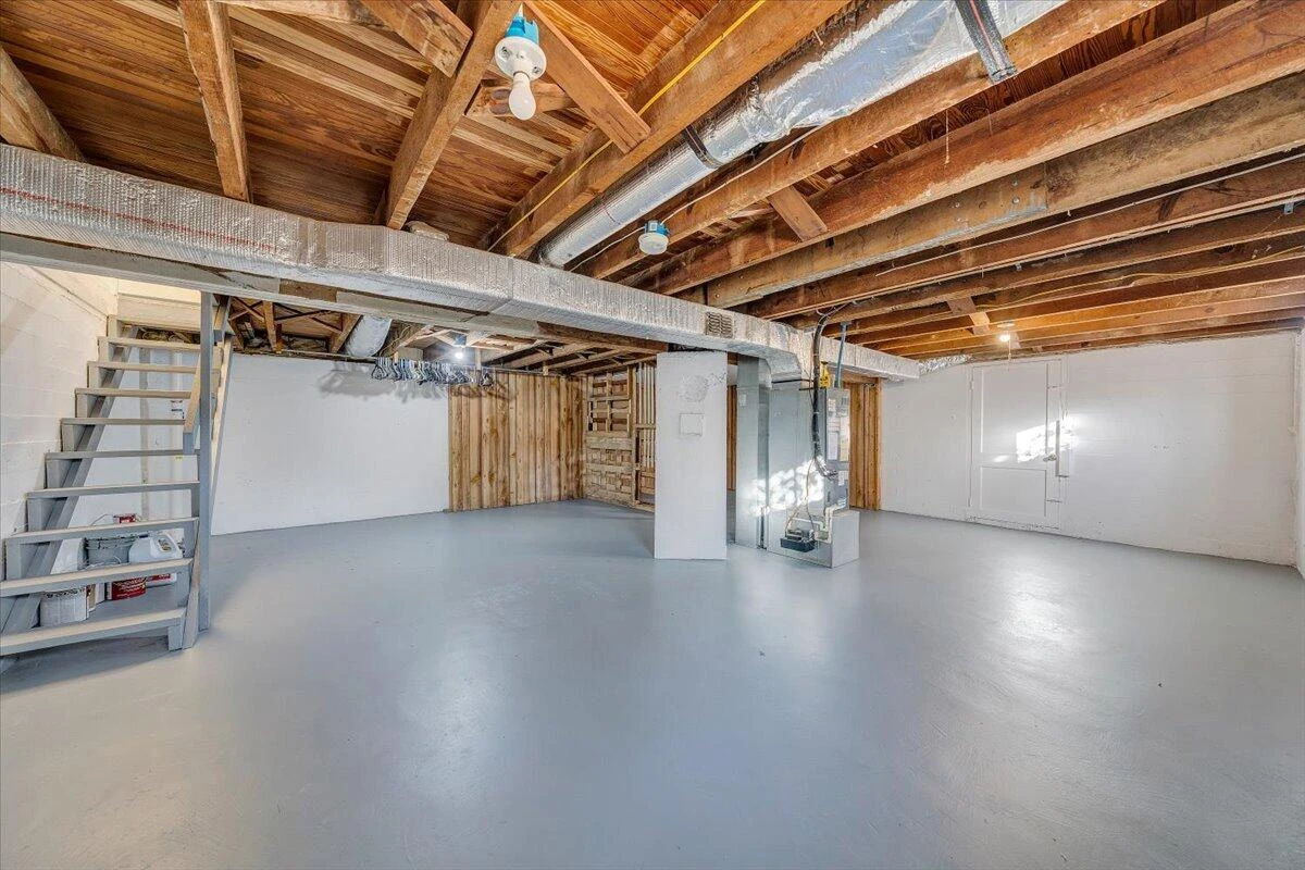 702 Conway ST - Photo 20