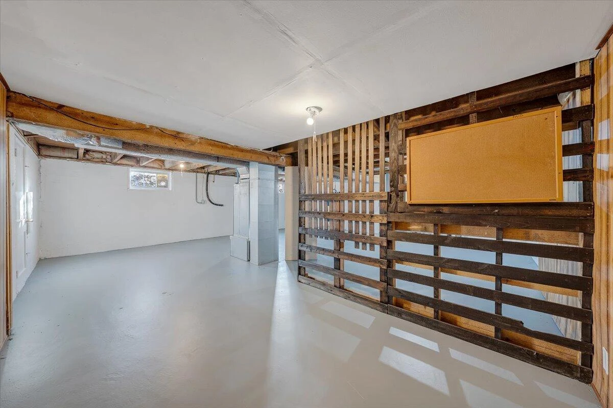 702 Conway ST - Photo 22