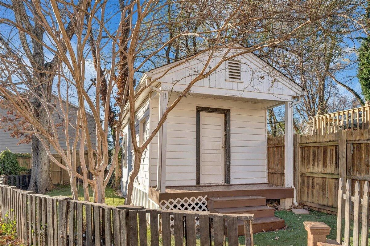 702 Conway ST - Photo 24