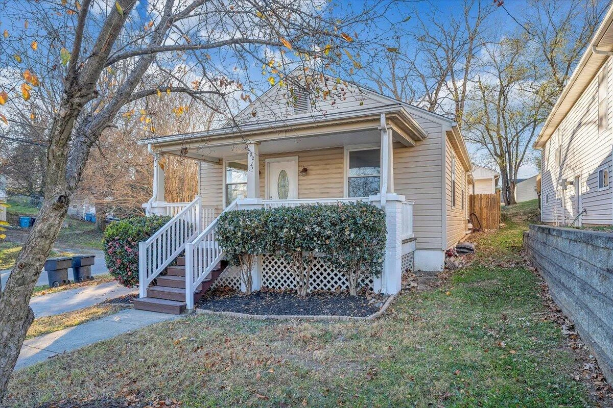 702 Conway ST - Photo 35