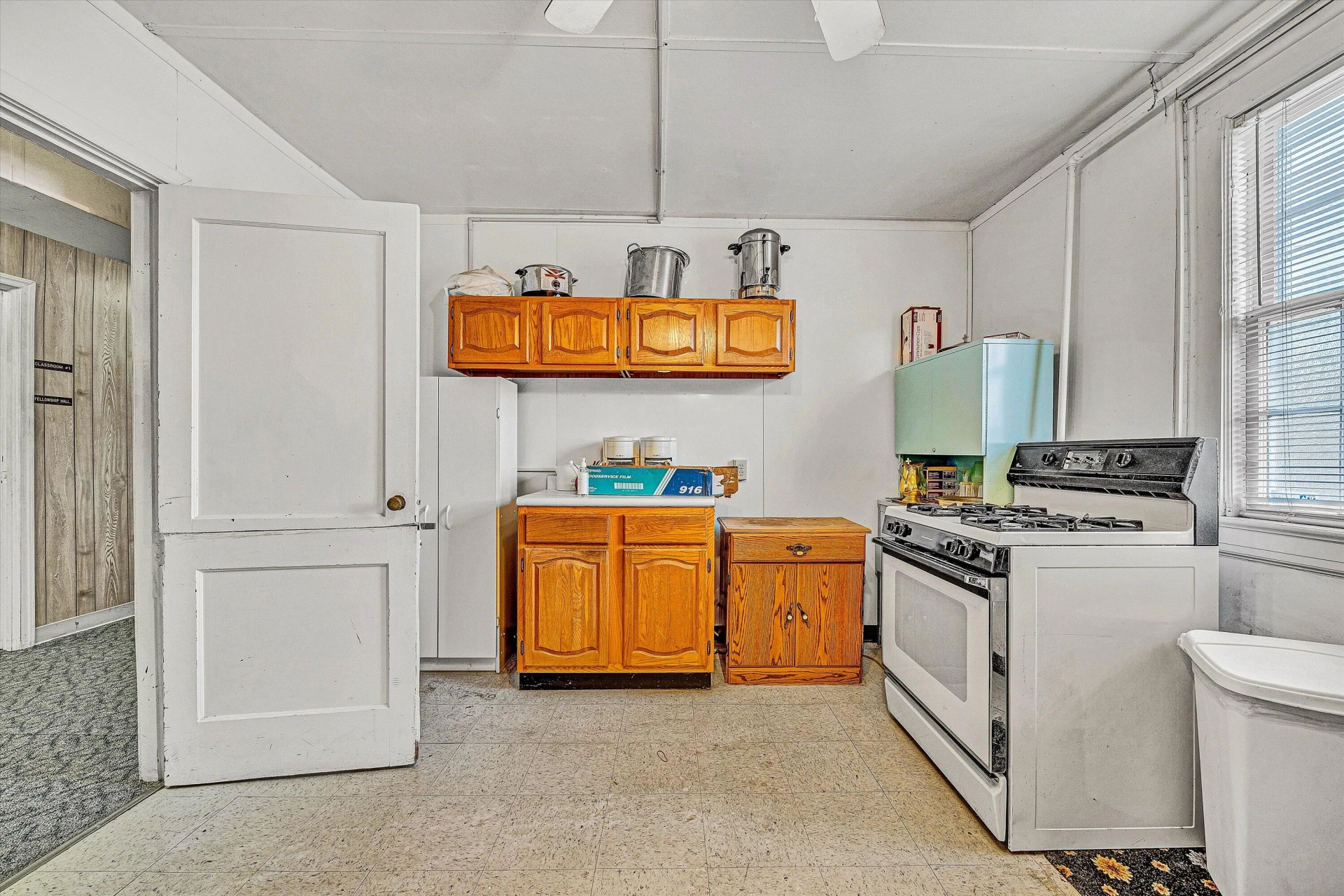 1928 Staunton AVE - Photo 22