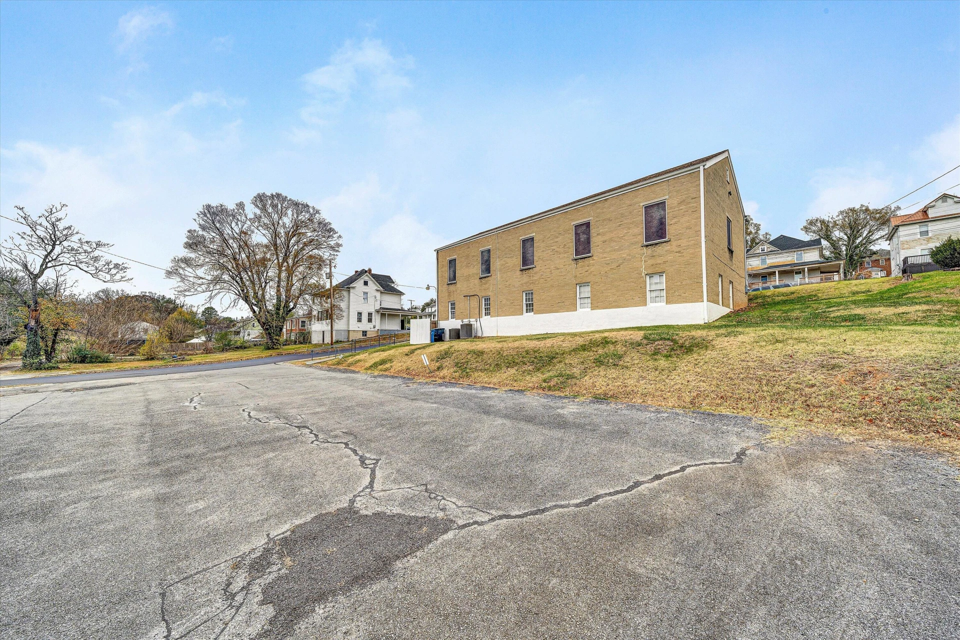 1928 Staunton AVE - Photo 32