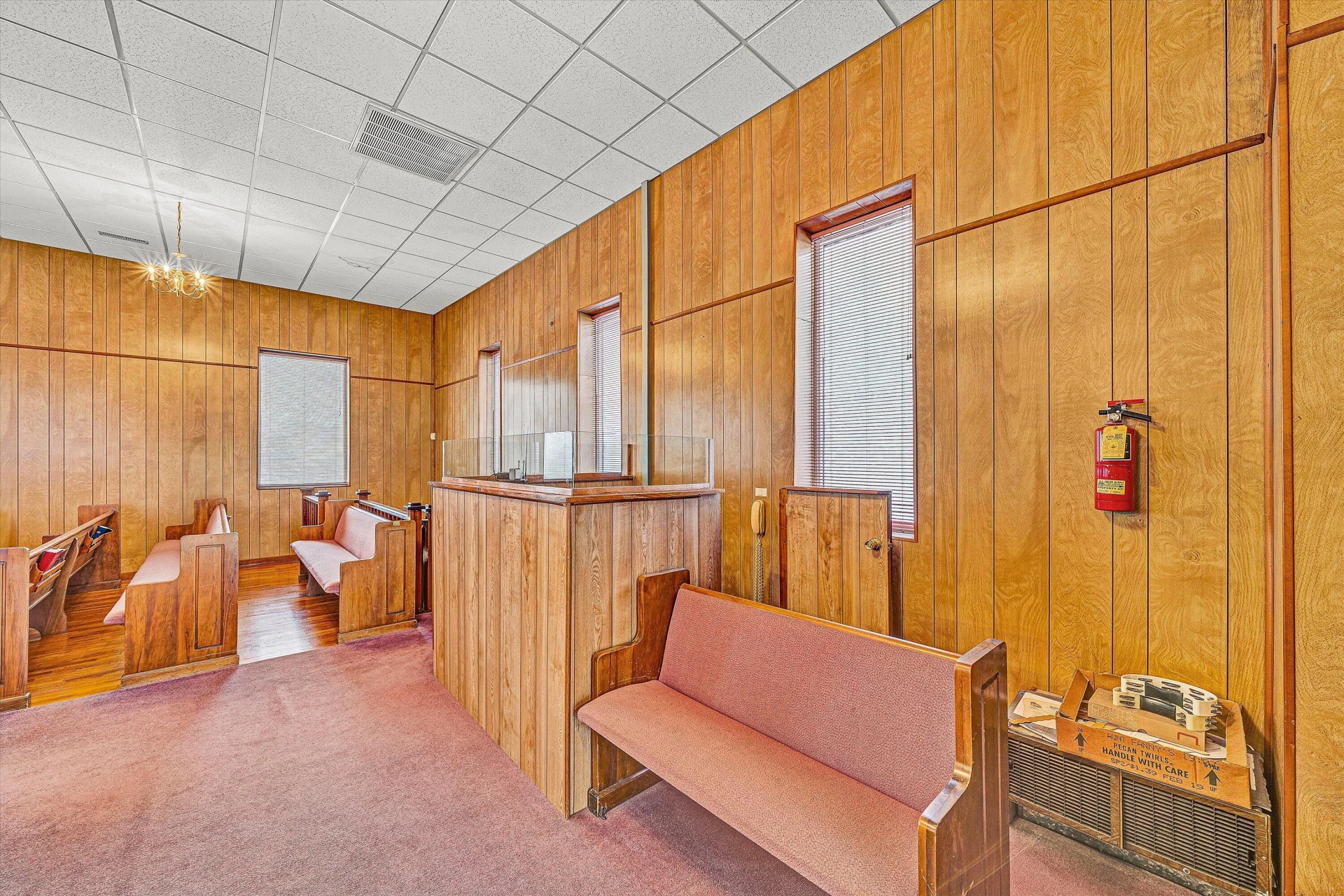 1928 Staunton AVE - Photo 5