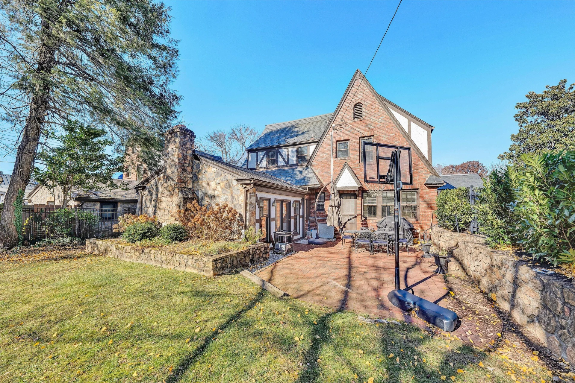 3232 Allendale ST - Photo 48
