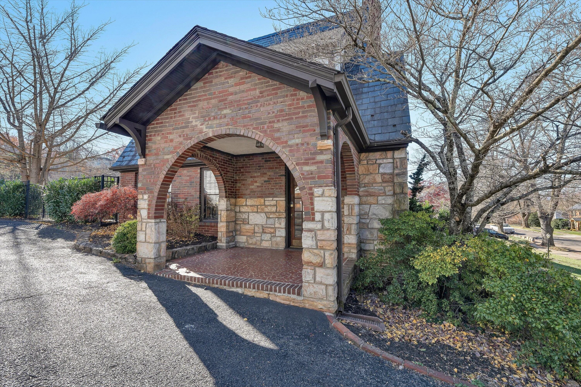 3232 Allendale ST - Photo 9