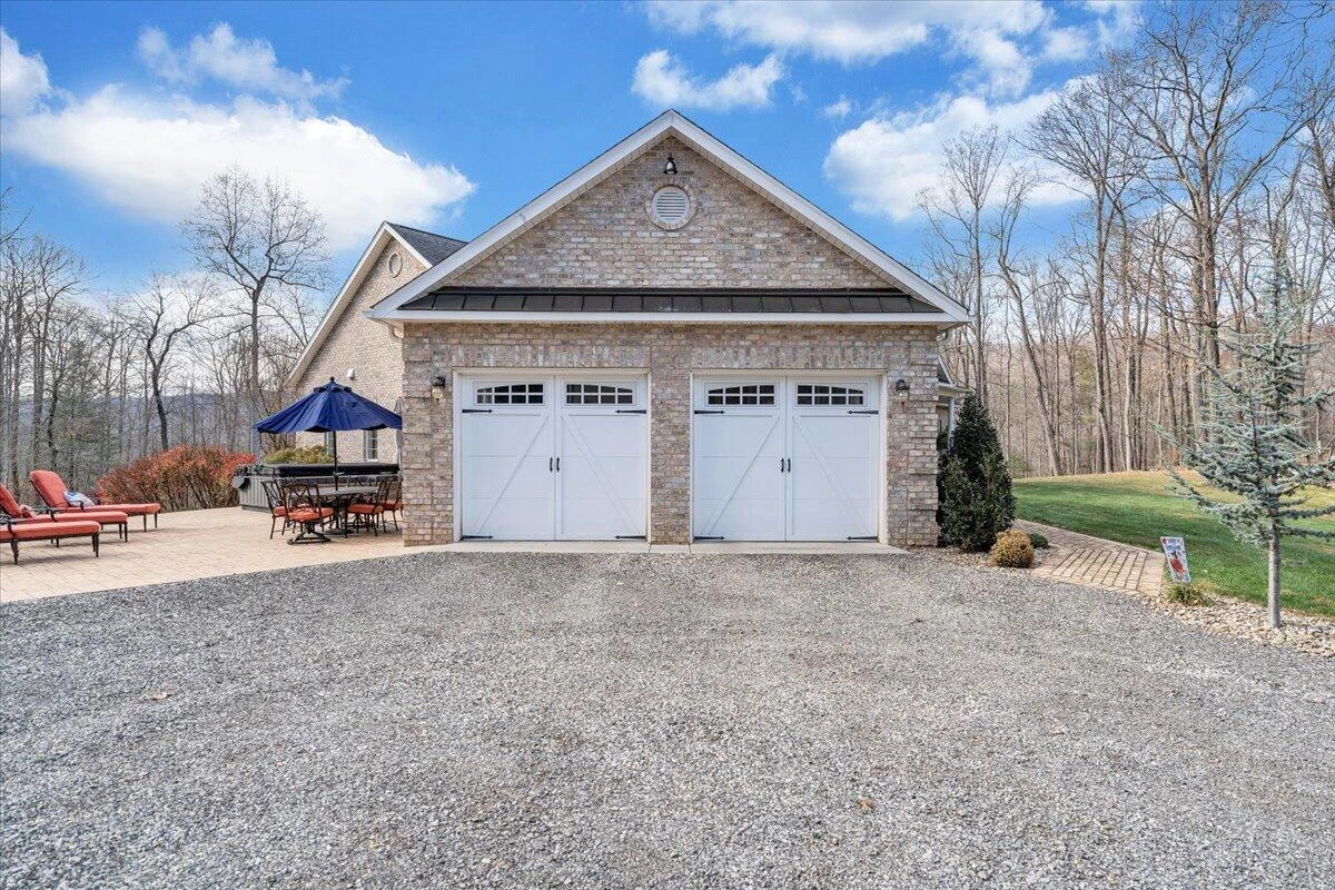 7770 Bending Oak DR - Photo 106
