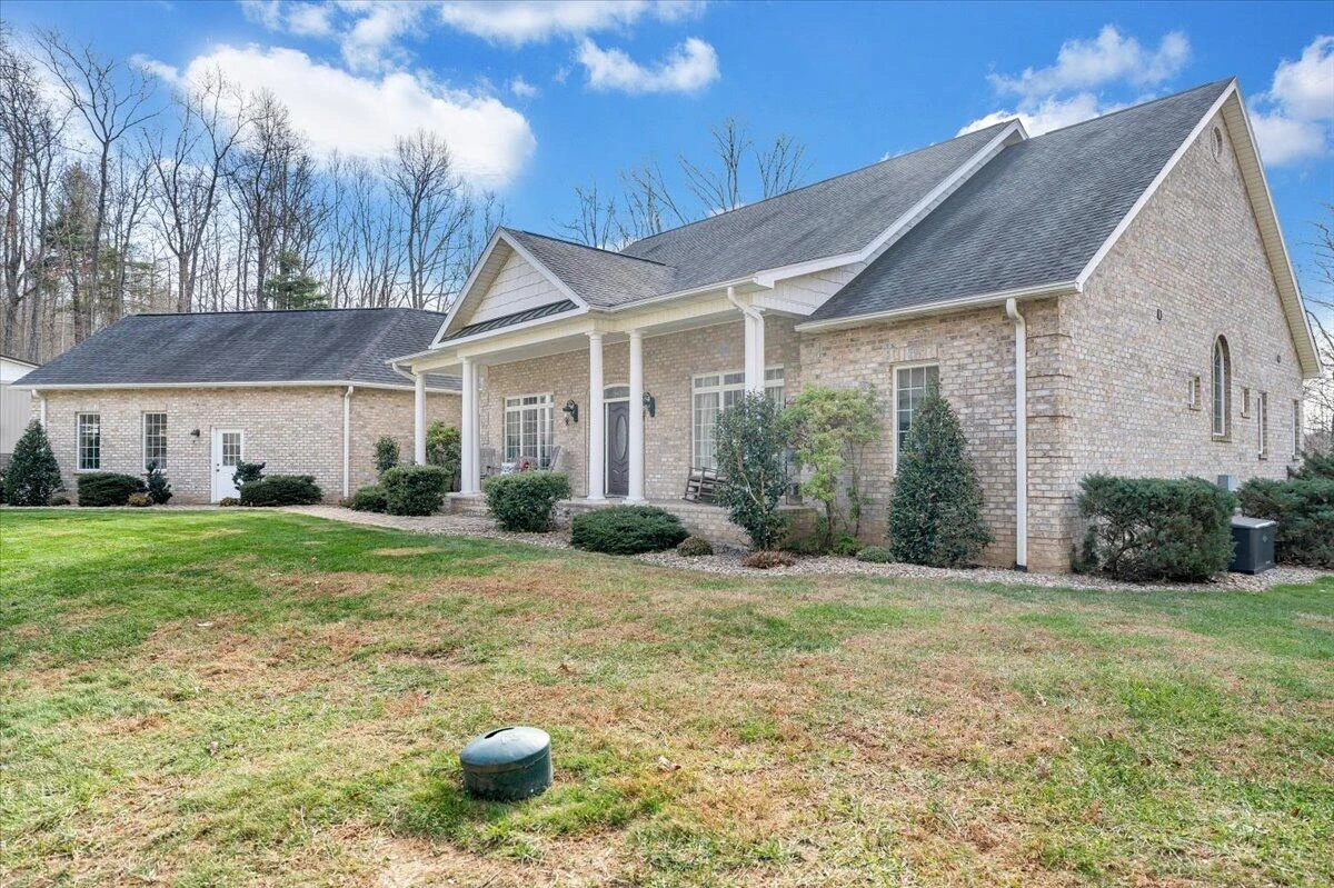 7770 Bending Oak DR - Photo 109