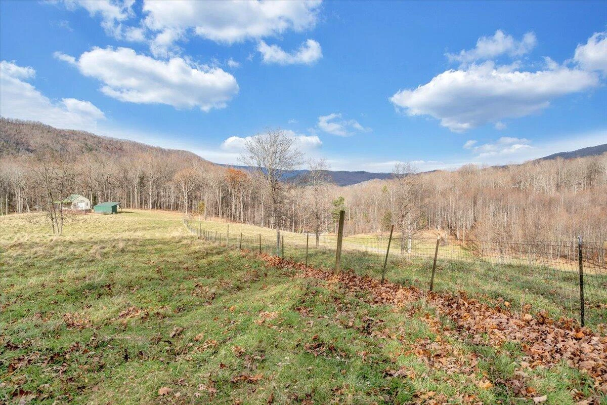 7770 Bending Oak DR - Photo 117