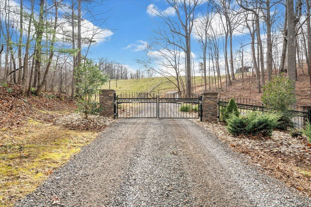 7770 Bending Oak DR - Photo 119