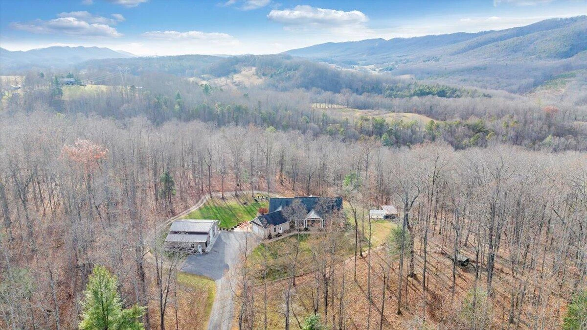 7770 Bending Oak DR - Photo 124