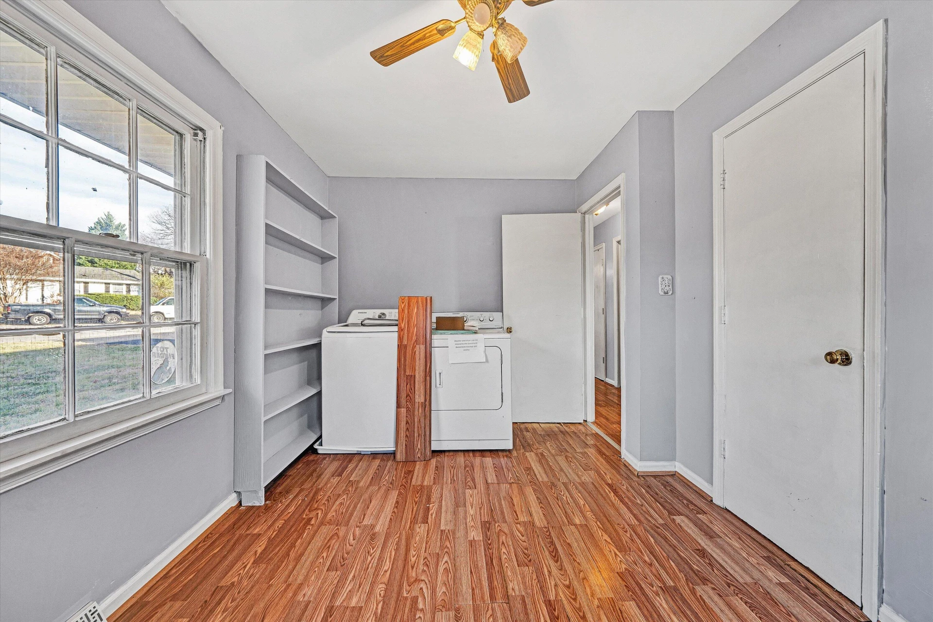 1433 Morehead AVE - Photo 17