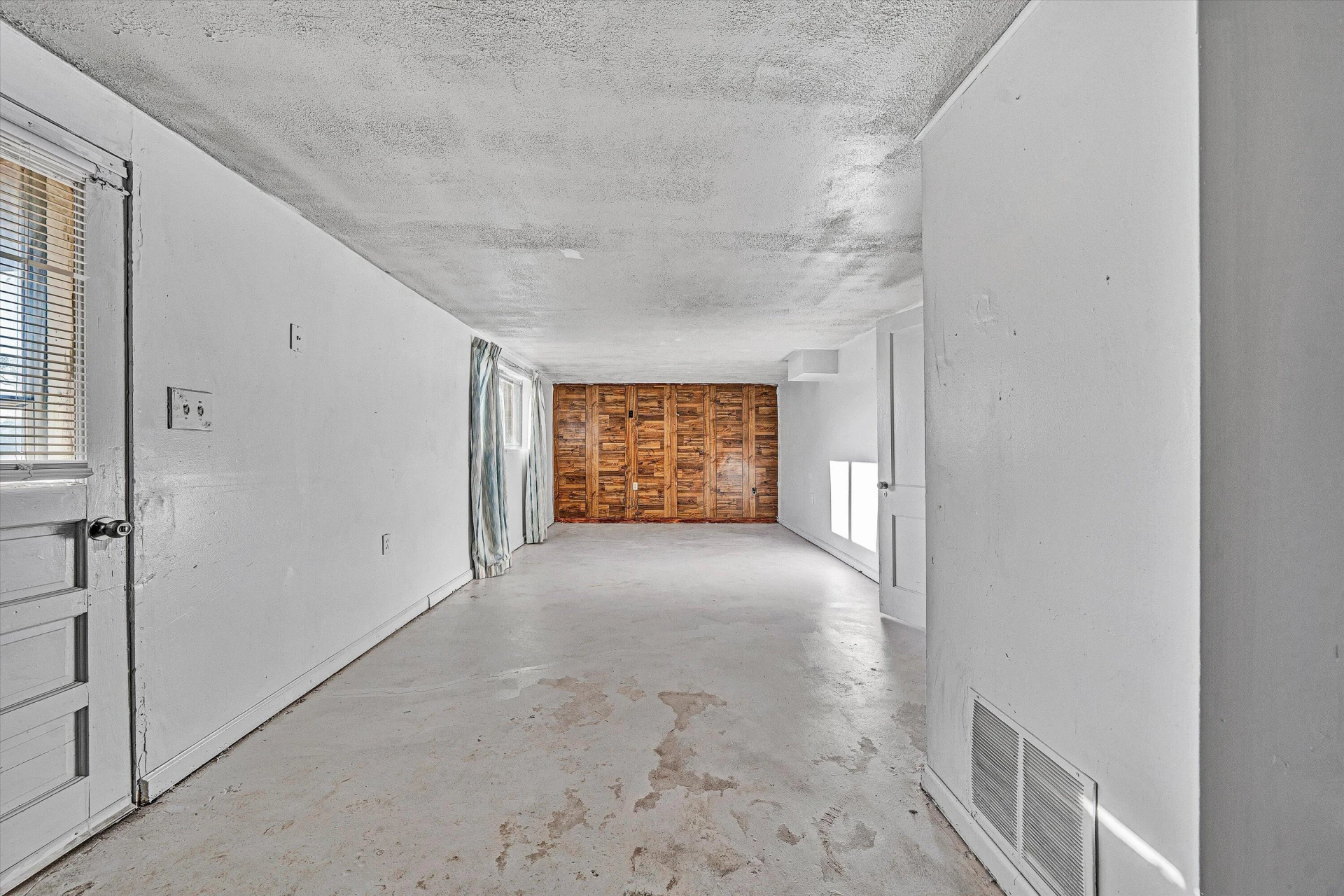 1433 Morehead AVE - Photo 19