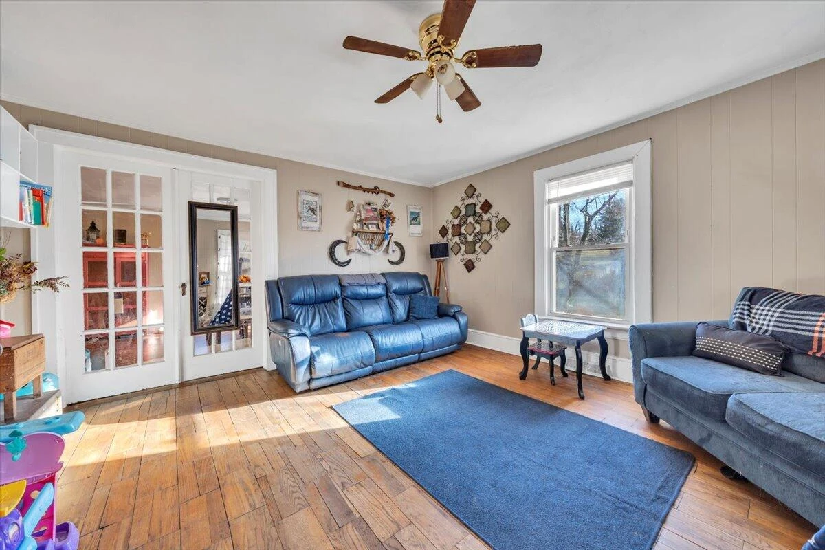 1315/1319 Liberty RD - Photo 4