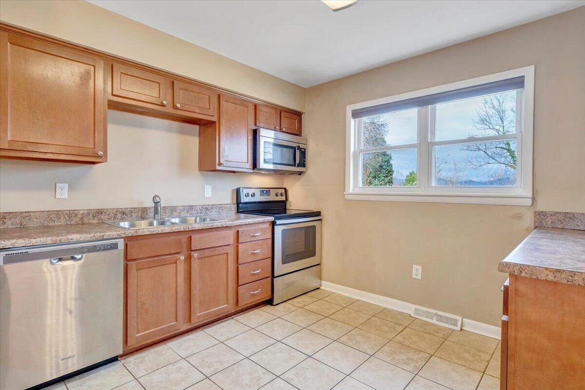 3853 Red Fox DR - Photo 10
