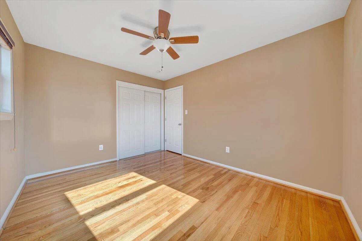 3853 Red Fox DR - Photo 18