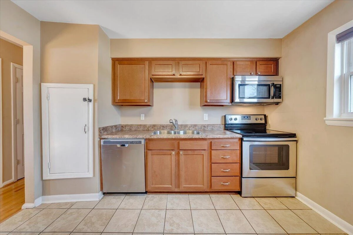 3853 Red Fox DR - Photo 8